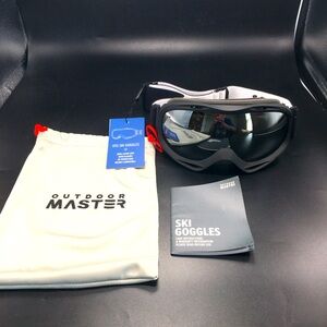 NEW Outdoor Master Anti-Fog Coating UV400 Protection Ski Snowboard Goggles, Bag